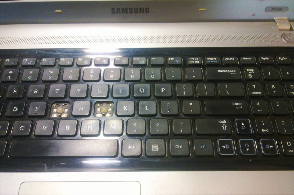 Uszkodzenie klawiatury Laptopa
